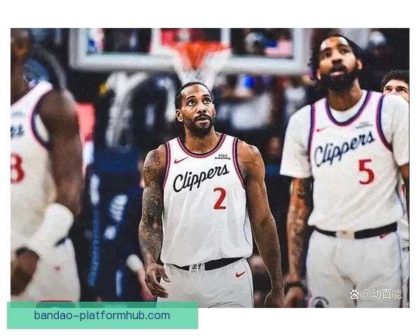 霍勒迪三分火力全开助开拓者胜快船阿夫迪亚准三双小卡难救主